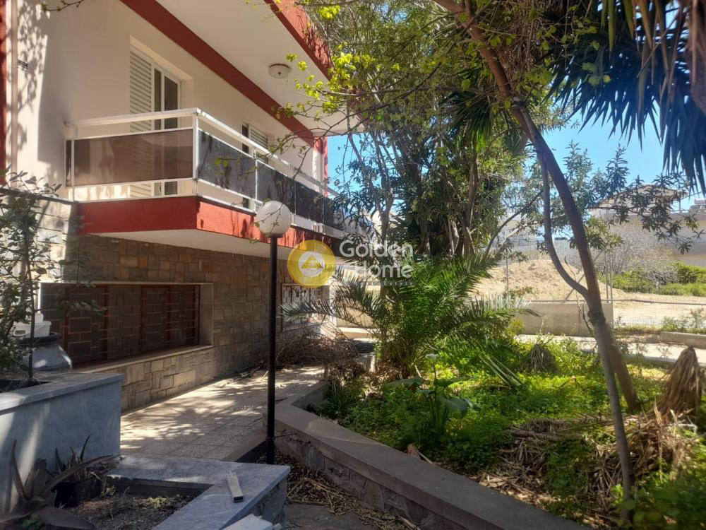Комерційна нерухомість, 7535 м², 1 200 000$ — FAKTOR